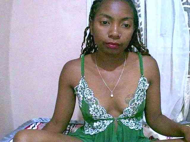 laetitianah webcam