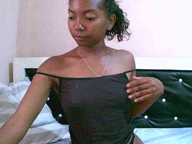 laetitianah webcam