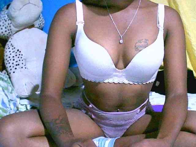 laetitianah webcam