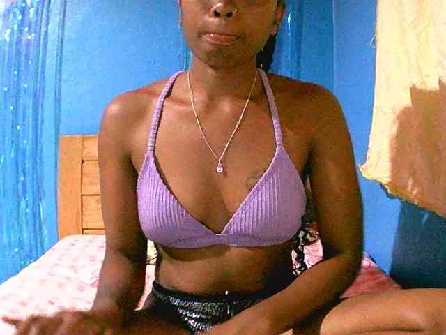 laetitianah webcam