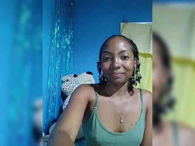 laetitianah webcam