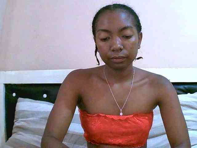 maliah Live Webcam on BongaCams