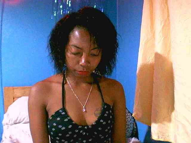 laetitianah webcam