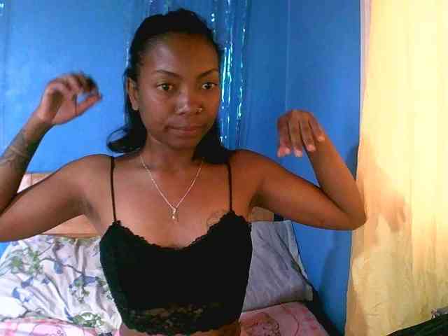 laetitianah webcam