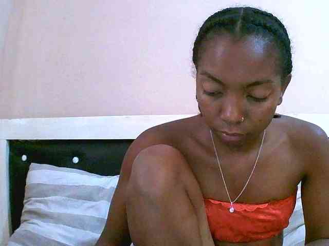 laetitianah webcam