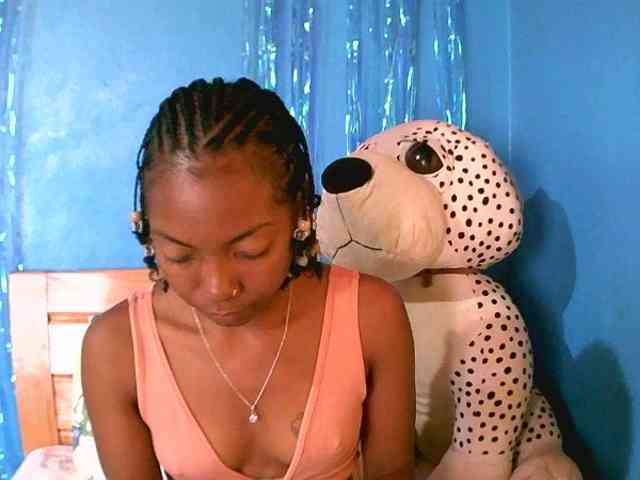 laetitianah webcam
