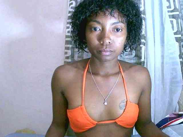 laetitianah webcam