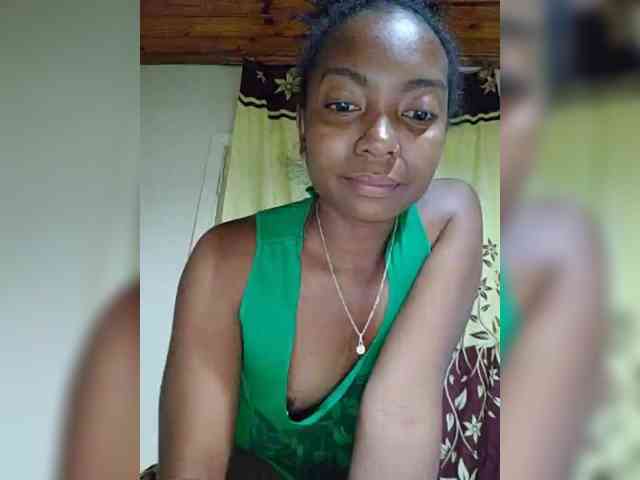 laetitianah webcam