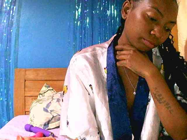 laetitianah webcam