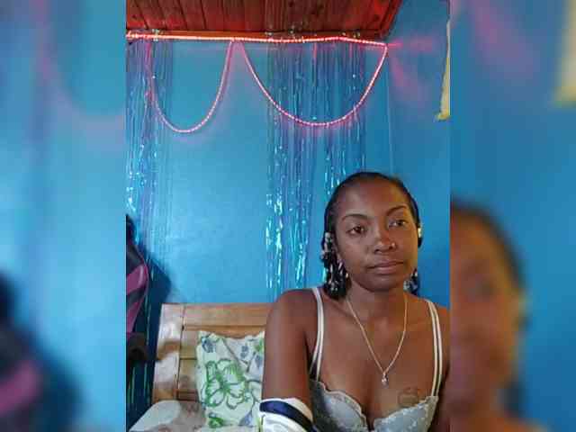 laetitianah webcam
