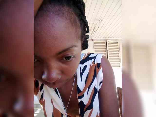 laetitianah webcam