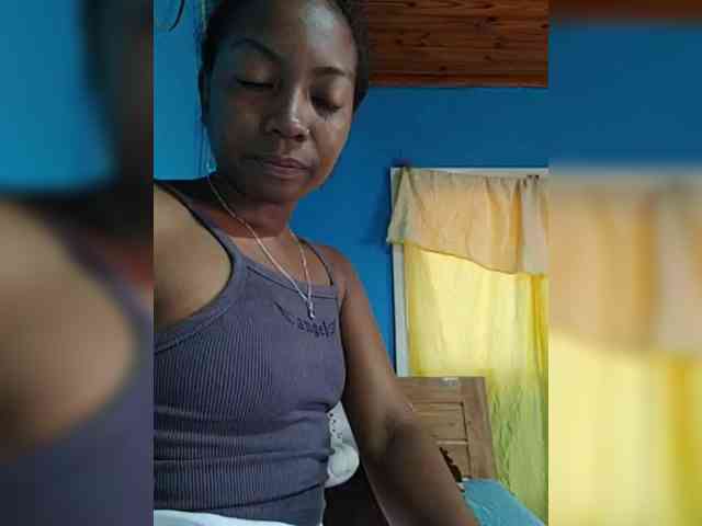 laetitianah webcam