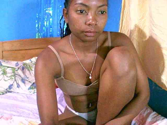 laetitianah webcam