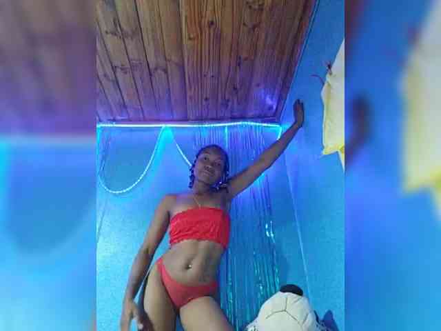 laetitianah webcam