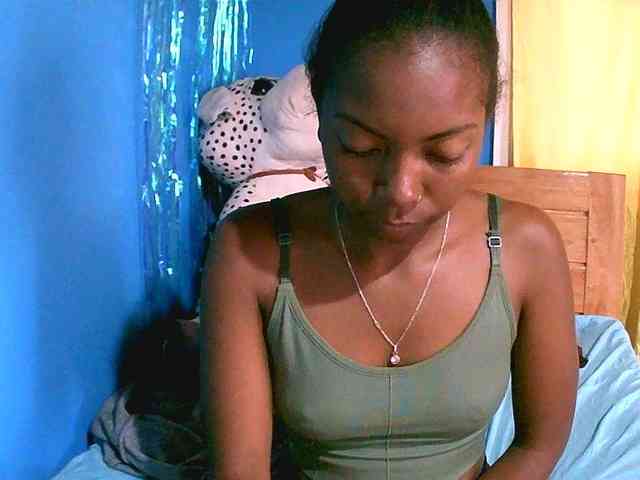 laetitianah webcam