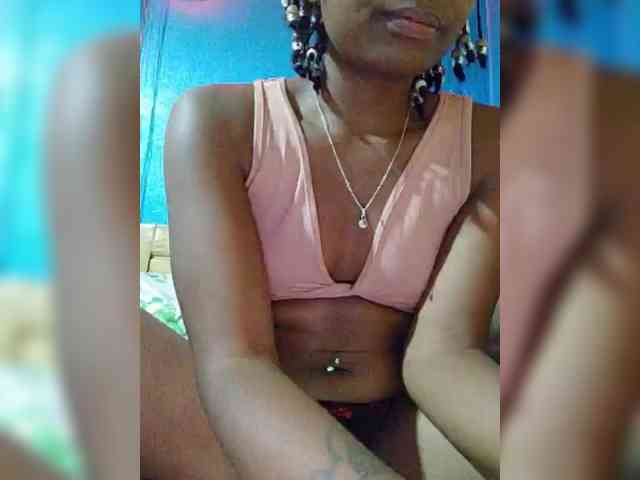 laetitianah webcam