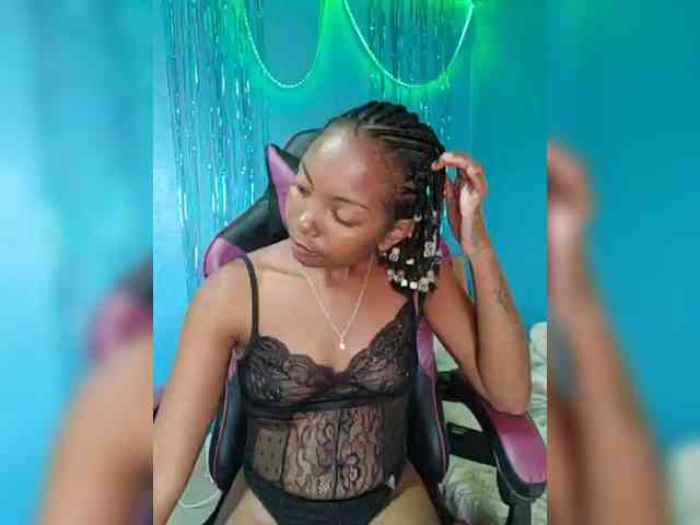 laetitianah webcam