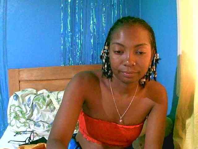 laetitianah webcam