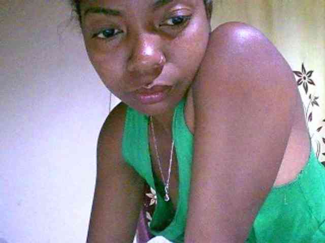 laetitianah webcam