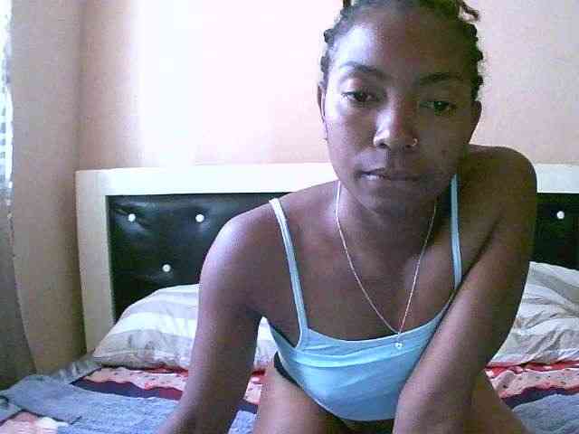 laetitianah webcam