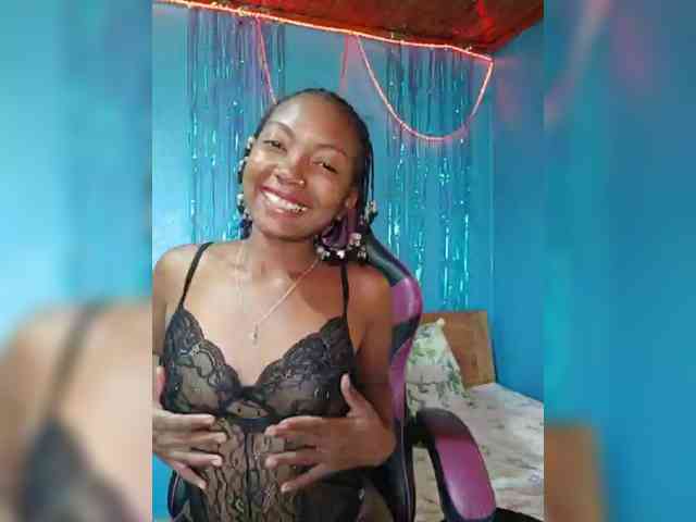 laetitianah webcam