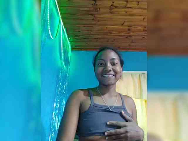 laetitianah webcam