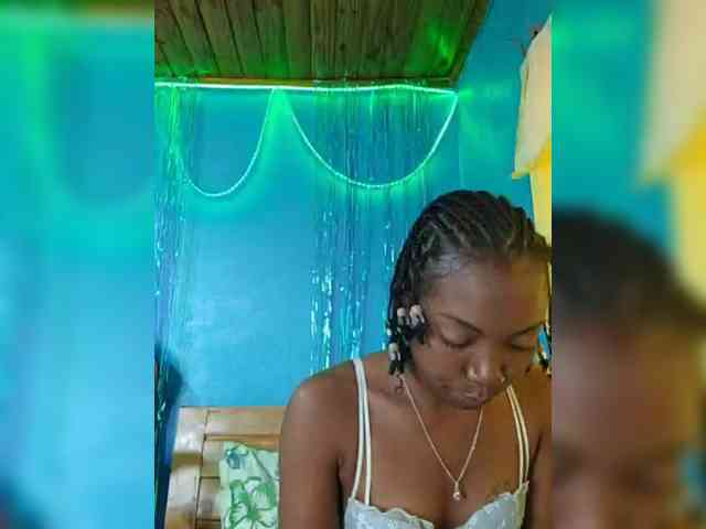 laetitianah webcam