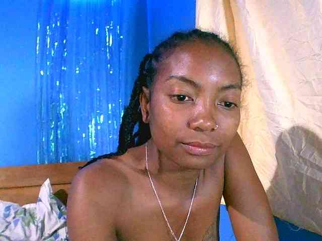 laetitianah webcam