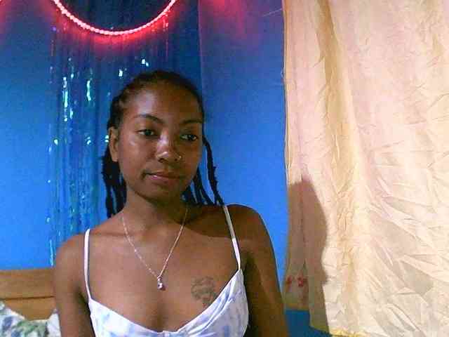 laetitianah webcam