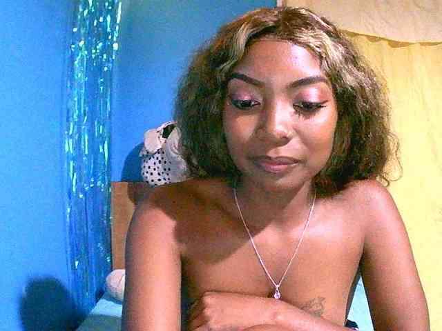 laetitianah webcam