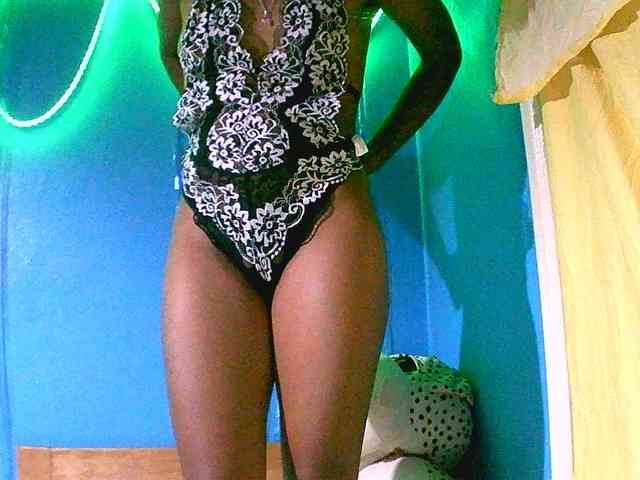 laetitianah webcam