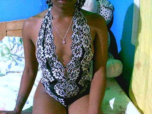 laetitianah webcam