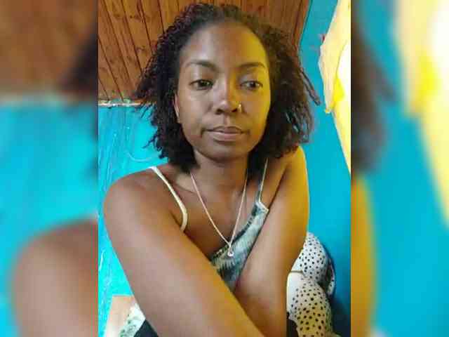 laetitianah webcam