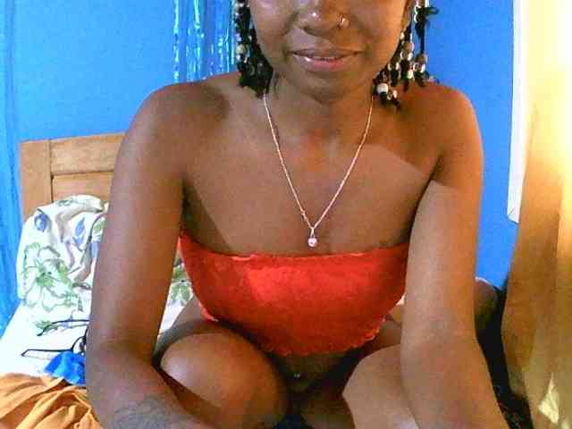 laetitianah webcam
