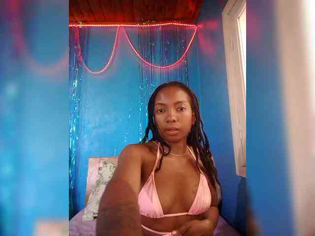 laetitianah webcam