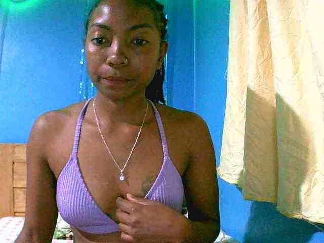 laetitianah webcam