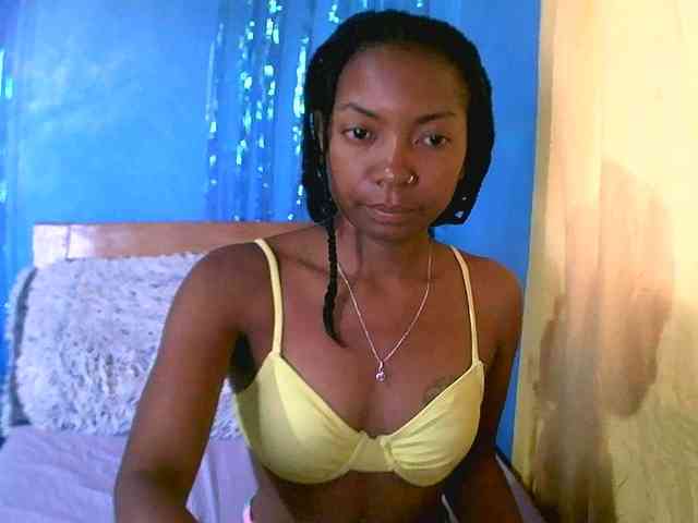 laetitianah webcam
