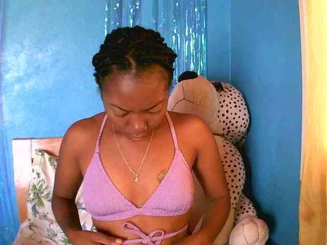 laetitianah webcam