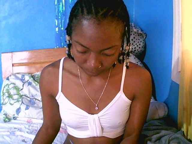laetitianah webcam