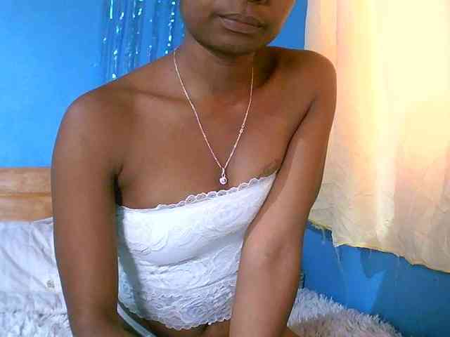 laetitianah webcam