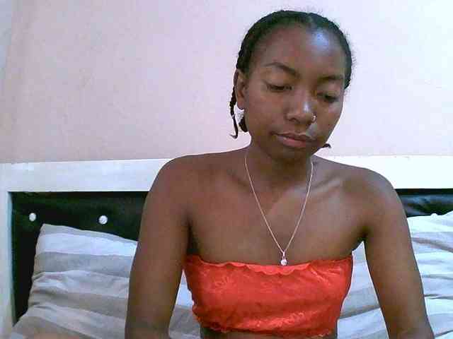 laetitianah webcam