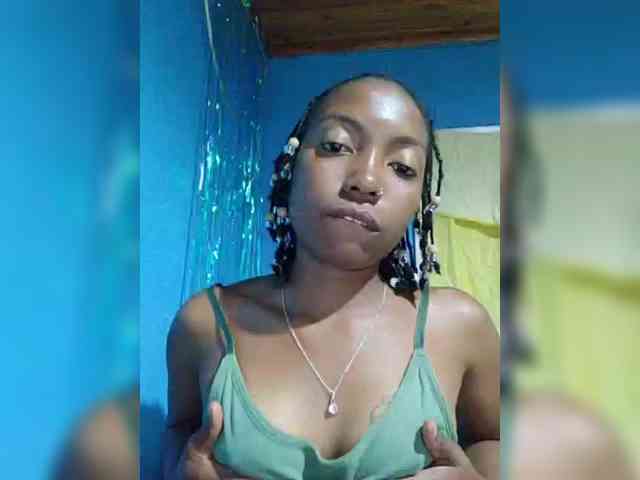laetitianah webcam