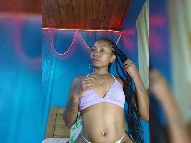 laetitianah webcam