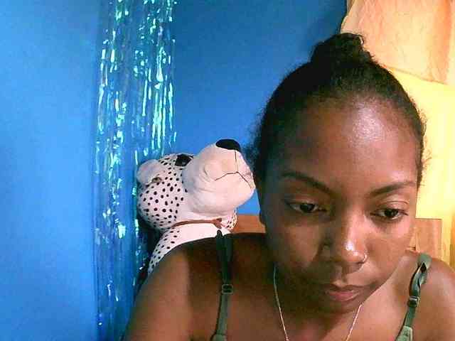 laetitianah webcam
