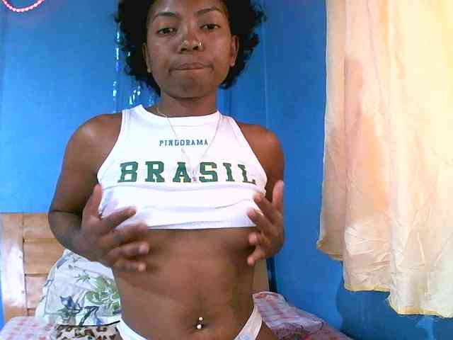 laetitianah webcam