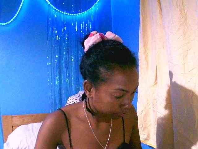 laetitianah webcam