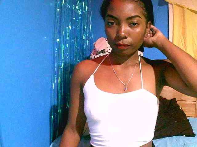 laetitianah webcam
