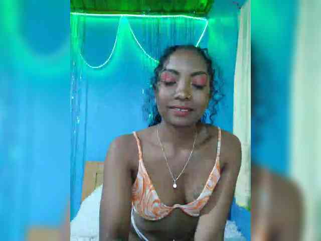 chat on live Maliah