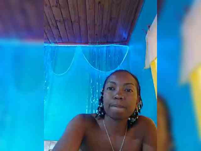 laetitianah webcam