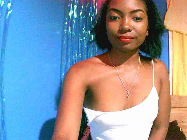 laetitianah webcam